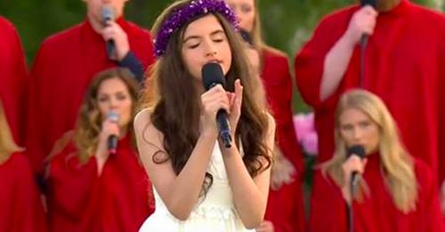 11-Year-Old Walked On Stage To Sing Elvis Classic and Actually Sounds Like The King Himself