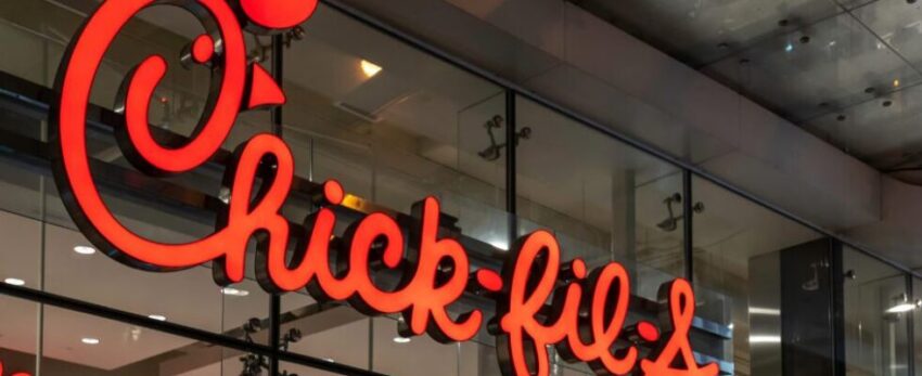 “We’re a Family-Friendly Restaurant”: Chick-fil-A Makes New Rule About Chaotic Teens